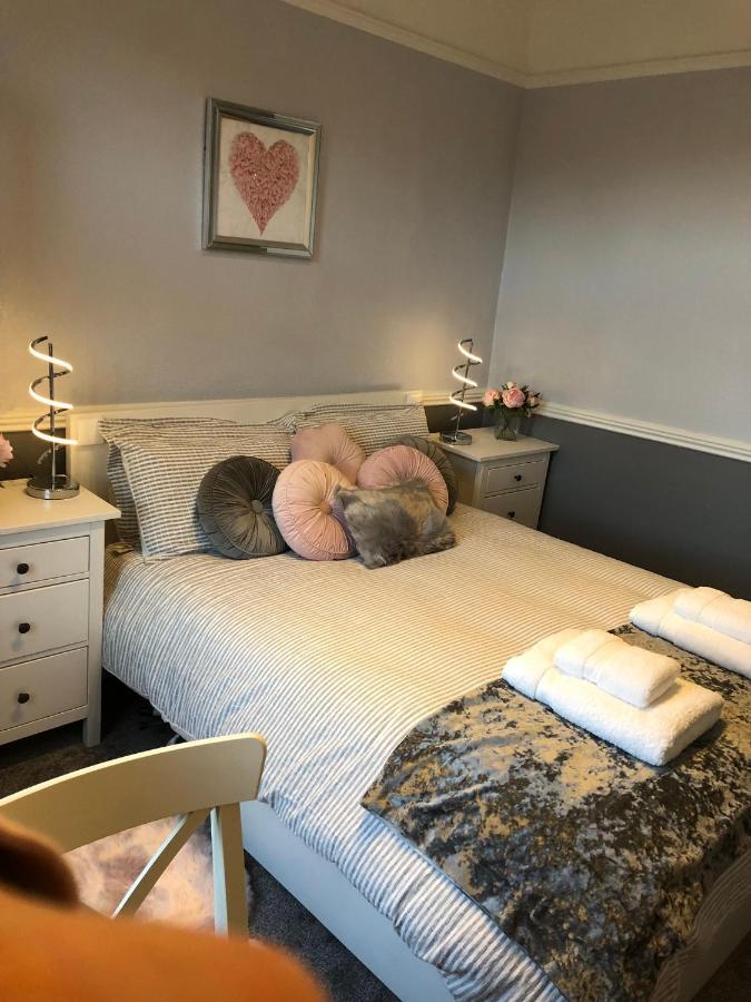 Courtyard Holiday Apartments Belper Ngoại thất bức ảnh