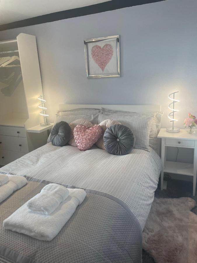 Courtyard Holiday Apartments Belper Ngoại thất bức ảnh